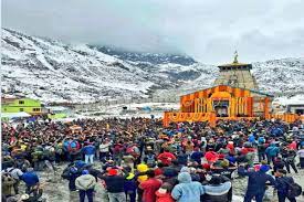 Kedarnath Dhaam: श्रद्धालुओं के लिए खराब मौसम के बीच कपाट खुले, लेकिन 30 अप्रैल तक रजिस्ट्रेशन बंद